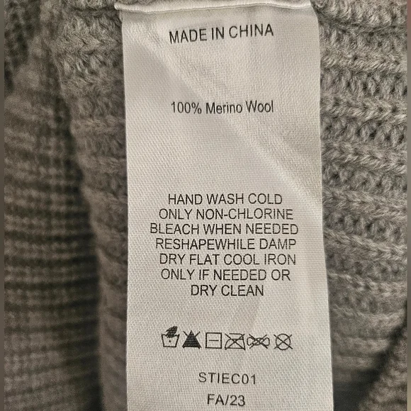 Quince Merino Wool Relaxed Turtleneck Sweater Dress Light Heather Gray, Size M - Picture 10 of 11